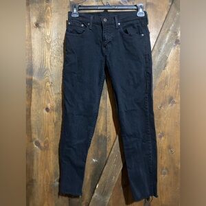Black Tapered Leg Levi’s 511, W29/L30, light wear smoke free home